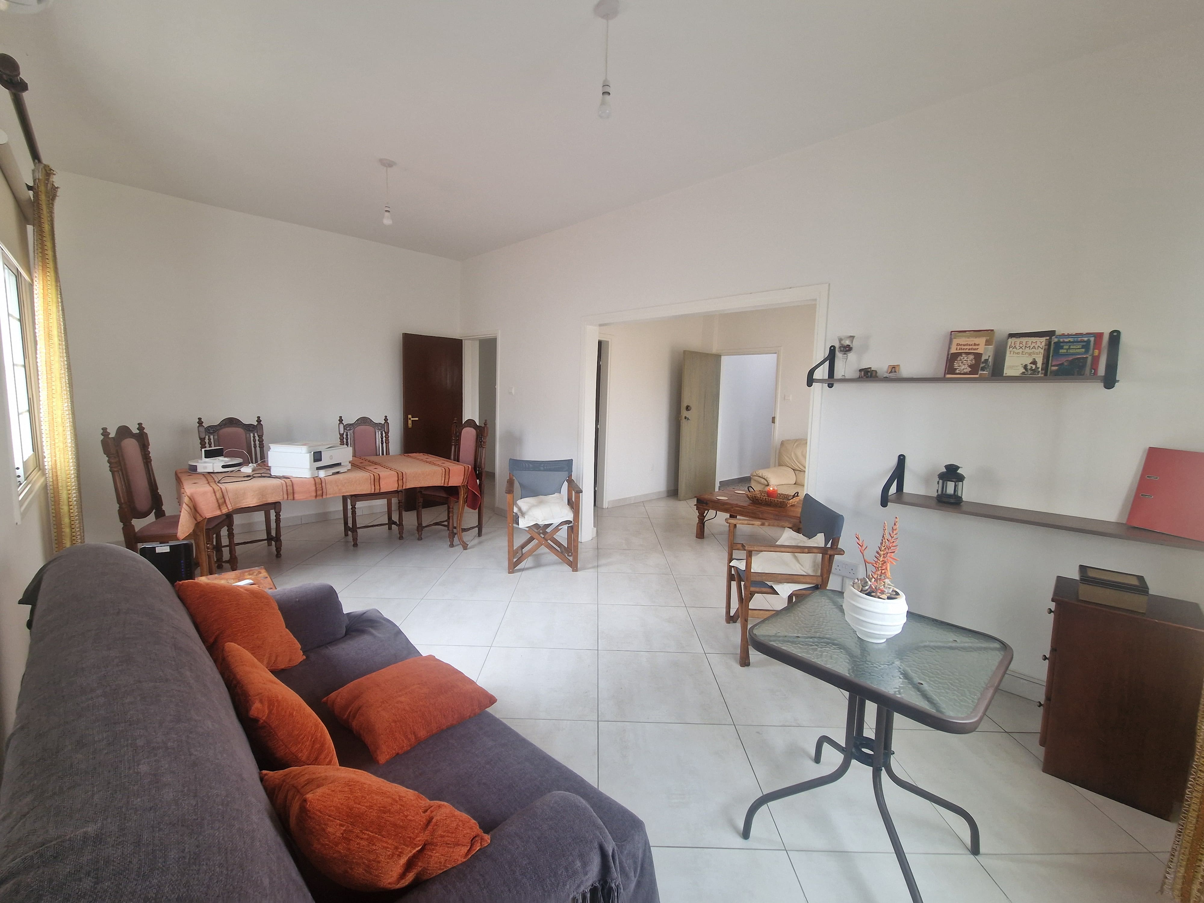 VERY SPACIOUS 3-BEDROOM UPPER HOUSE | DROSIA LARNACA €800/MONTH