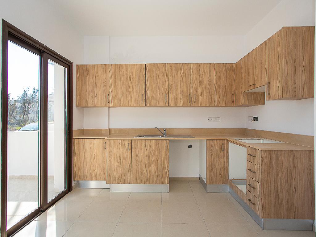 TWO BEDROOM GROUND FLOOR APARTMENT IN TERSEFANOU
