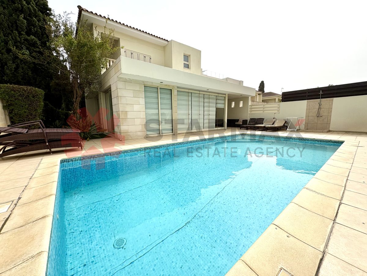 FIVE BEDROOM DETACHED BEACHSIDE VILLA WITH PRIVATE POOL – DHEKELIA ROAD