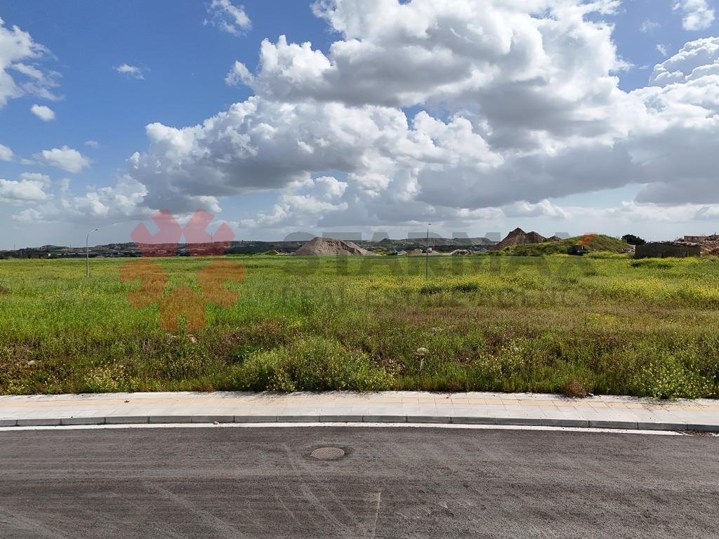 RESIDENTIAL PLOT OF 534 SQ.M. IN LAKATAMIA, NICOSIA