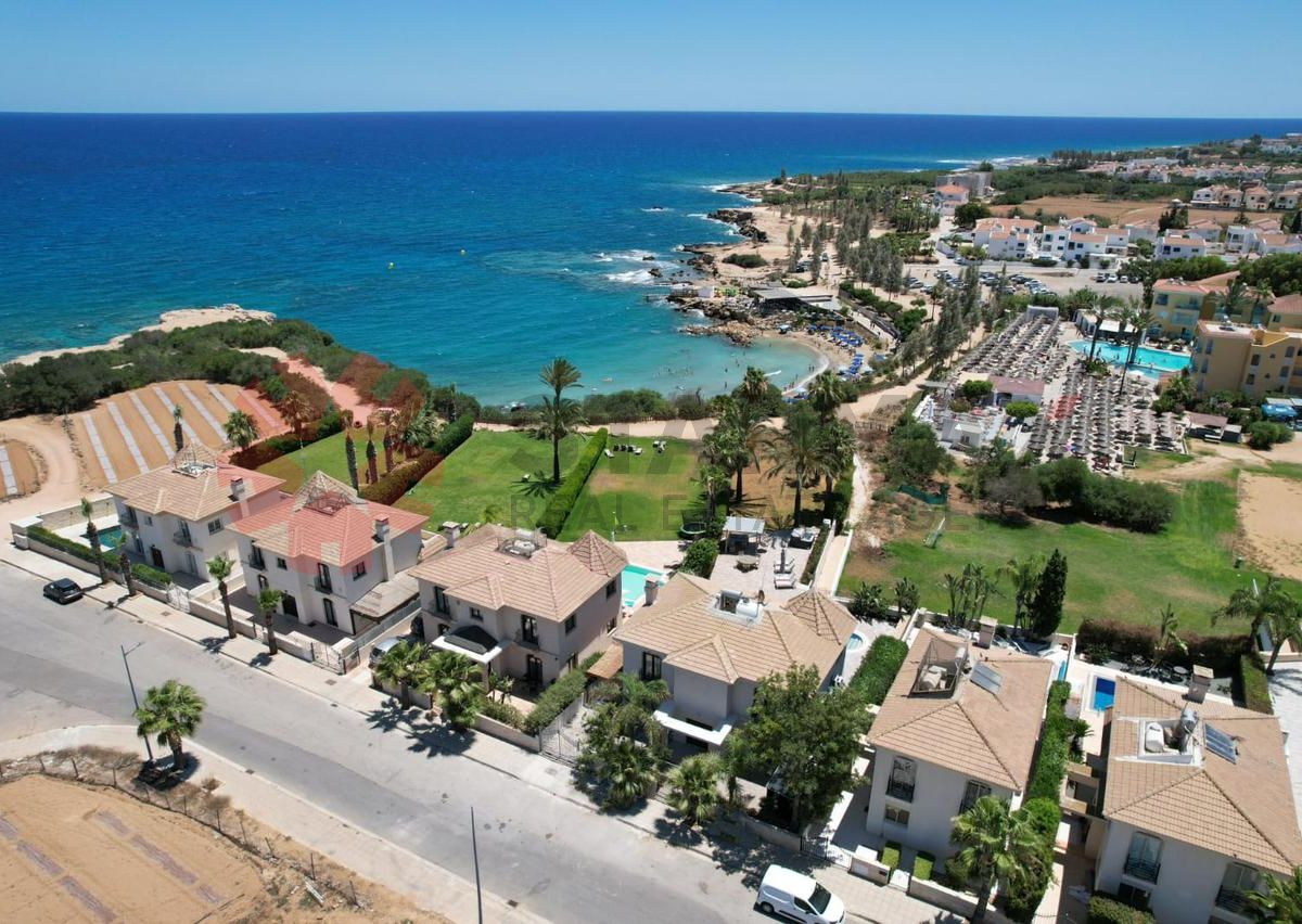 Frontline Sea View 5 Bedroom Villa For Rent